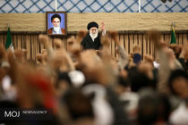 دیدار مقام معظم رهبری با مسئولان راهیان نور