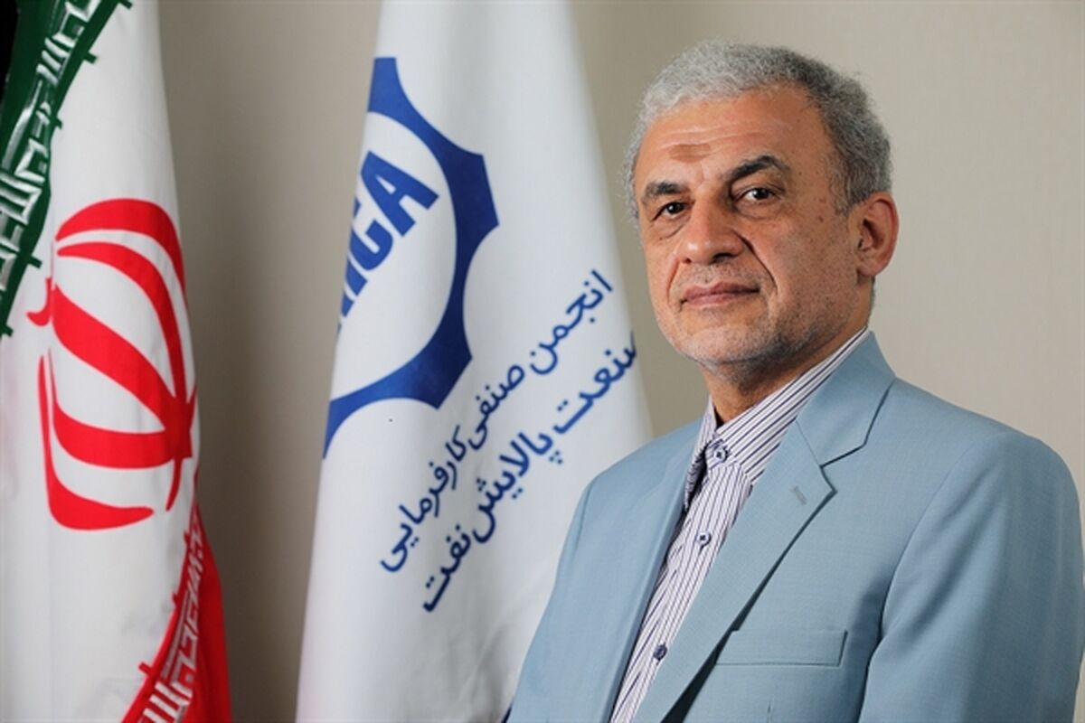 ناصر عاشوری دبیرکل انجمن صنفی پالایشی‌ ها