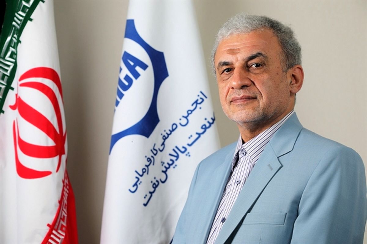 ناصر عاشوری دبیرکل انجمن صنفی پالایشی‌ ها