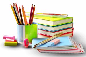 توزیع 1563 بسته مهر تحصیلی بین دانش‌آموزان از محل موقوفه شیخان