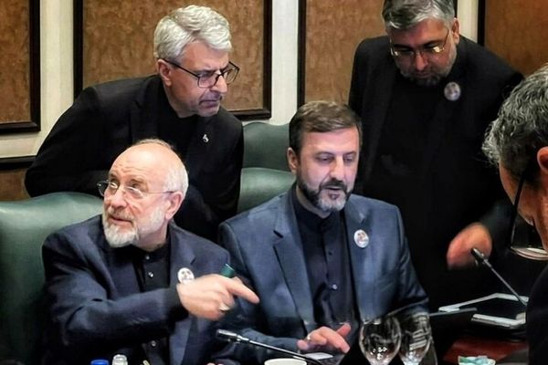 ۲۶۱ نماینده مجلس از هیات مذاکره‌کننده ایرانی حمایت کردند