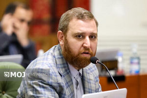 رسیدگی به املاک آسیب‌دیده در جنگ اخیر باید شفاف و بدون بروکراسی انجام شود / شهرداری متولی واحد معرفی کند