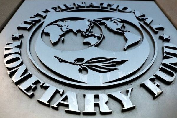 دولت پاکستان ۱.۳ میلیارد دلار وام از صندوق بین‌المللی پول گرفت