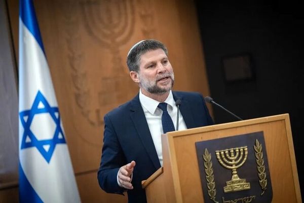 نوار غزه باید مورد حمله قرار بگیرد