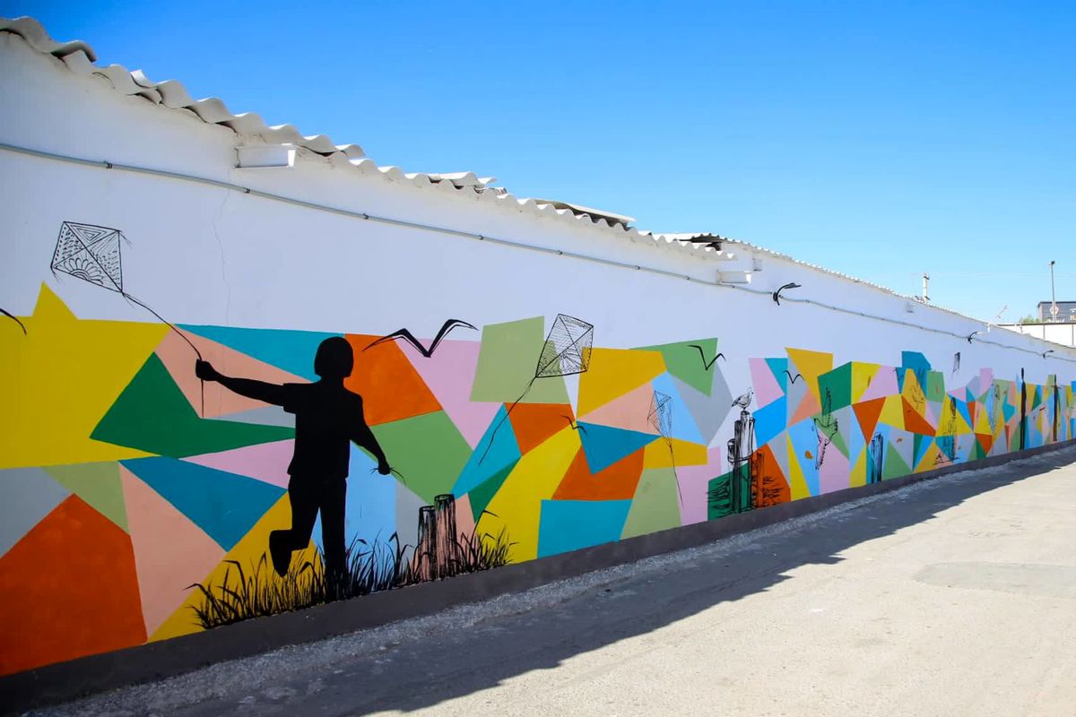 زیباسازی محله پشت شهر بندرعباس 