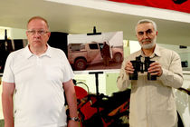 جانشین نیروی دریایی فدراتیو روسیه از موزه دفاع مقدس بازدید کرد