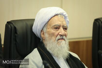 آیت الله موحدی کرمانی رییس مجلس خبرگان شد