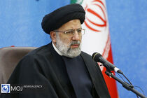 نباید در هیچ شرایطی از مسیر حق خارج شد و باید مراقب بود تا اجرای عدالت تحت ‎تأثیر هیچ موضوعی قرار نگیرد
