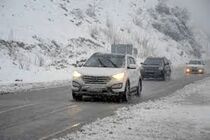 برخی مسیرهای ایذه بر اثر بارش برف مسدود شد
