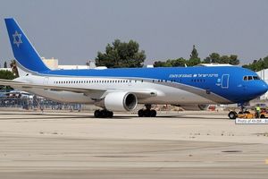 مرگ خلبان باعث فرود اضطراری هواپیمای سعودی شد