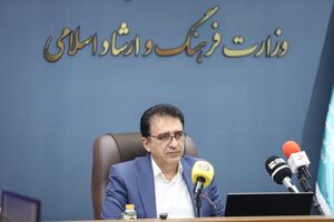 در حوزه مد و لباس به شدت به همراهی و کمک مردم نیازمندیم