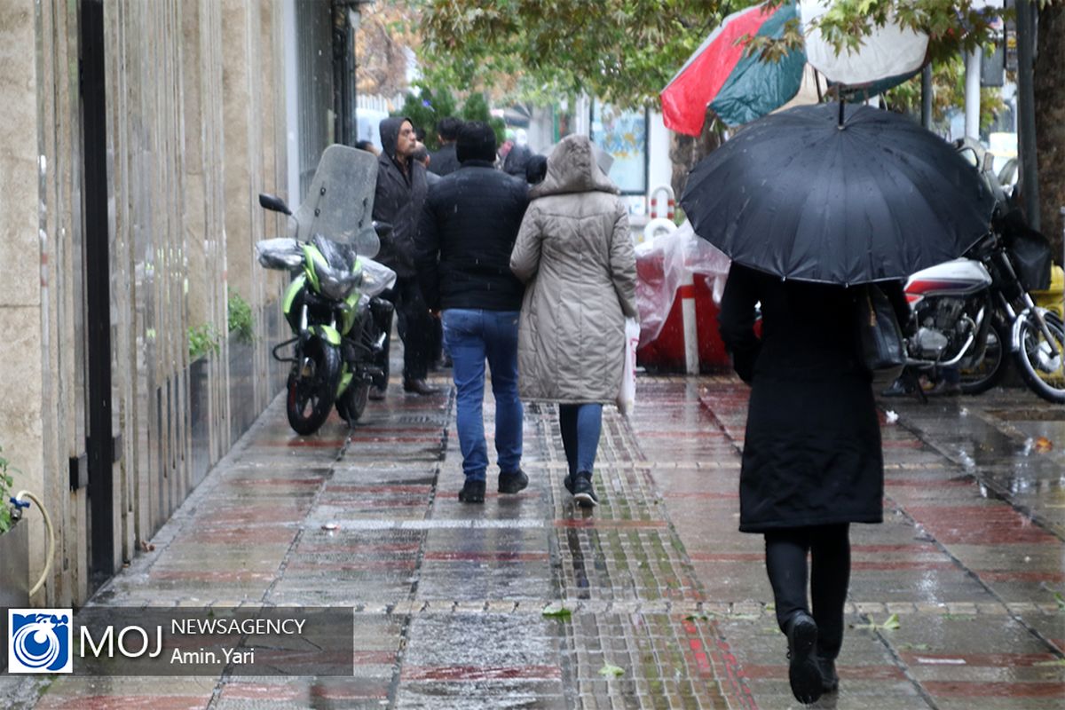 بارش برف پاییزی در تهران