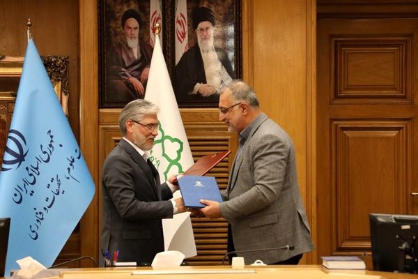 تفاهم‌نامه وزارت علوم و شهرداری تهران با هدف توسعه نوآوری، فناوری شهری و هوش مصنوعی امضا شد