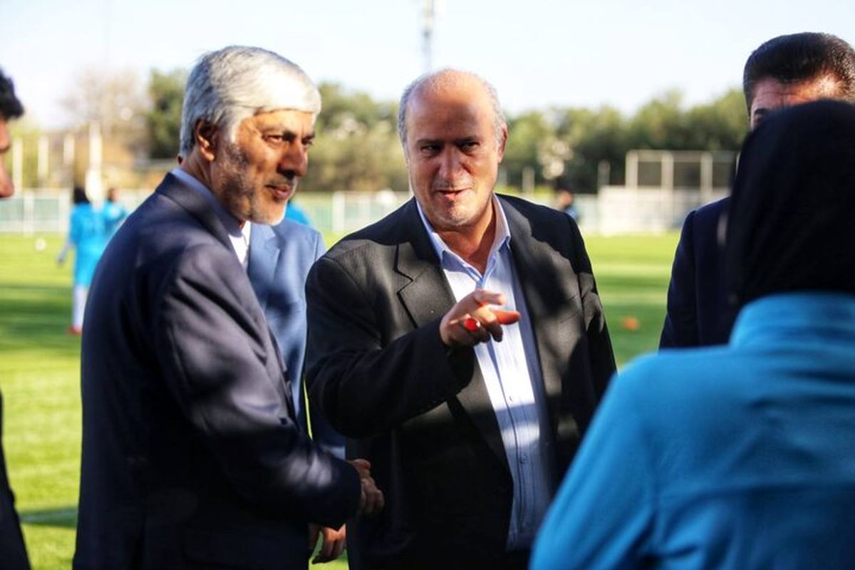 وزیر ورزش و جوانان