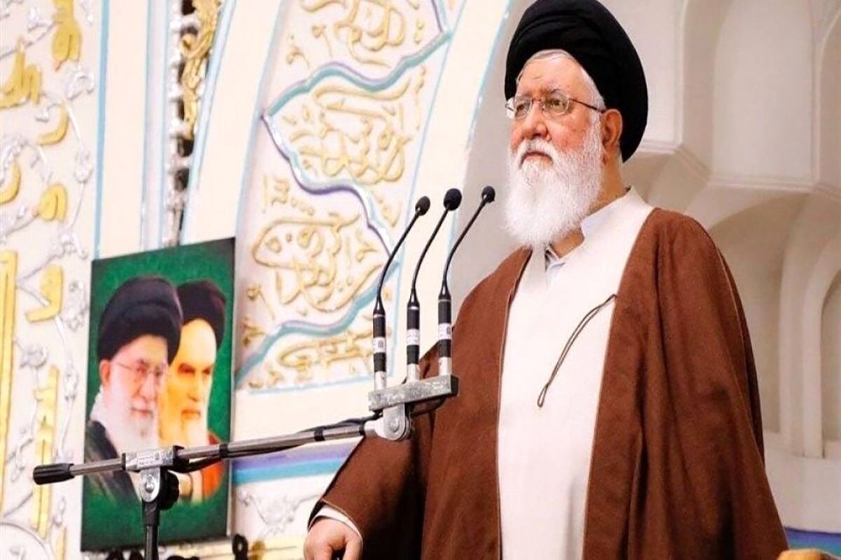 امام جمعه مشهد مقدس آیت الله علم الهدی