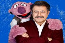 جناب خان شب یلدا با هومن حاج‌عبداللهی می‌آید