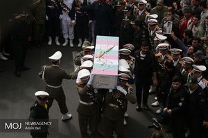 پیکرهای پاک دو شهید گمنام در اندیمشک به خاک سپرده شد