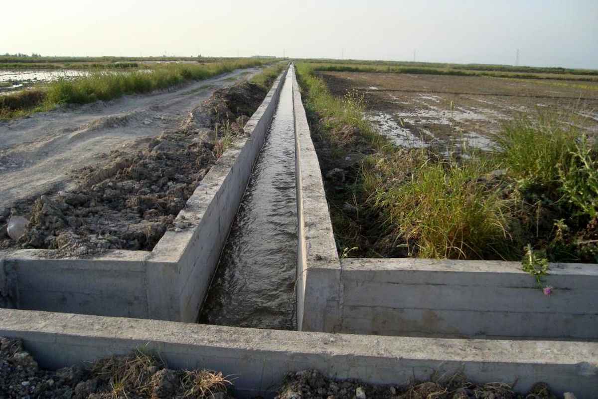 کانال بتنی کشاورزی
