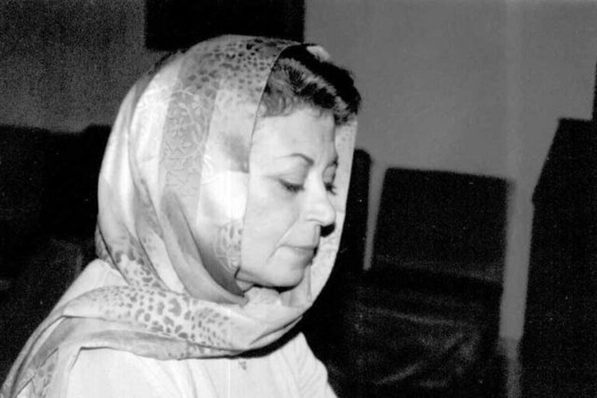 گلنوش خالقی