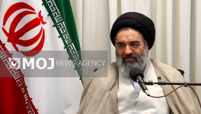 انقلاب ما،نظامی است که کشورهای استعماری در برابر آن درمانده اند
