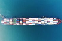 تعمیرات همزمان ۱۳ شناور با استفاده از توانمندی مهندسان ایرانی/ امسال ۵۰ فروند شناور تعمیر می‌کنیم
