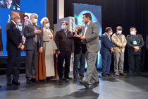 کتاب بی رمزگان پژوهشگر گیلانی بهترین کتاب دفاع مقدس در بخش پژوهش های ادبی معرفی شد