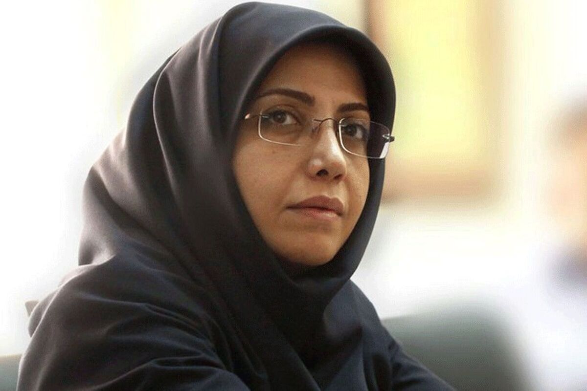 الهام فخاری