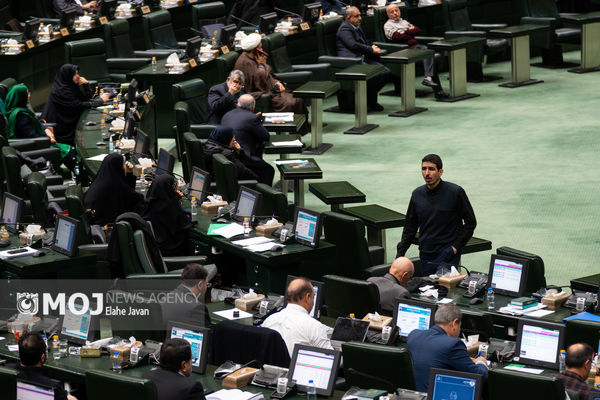 مجلس بررسی کلیات لایحه بودجه ۱۴۰۵ را شروع کرد