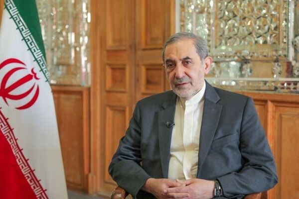 پرستاران در جنگ‌های تحمیلی حماسه‌ساز هستند
