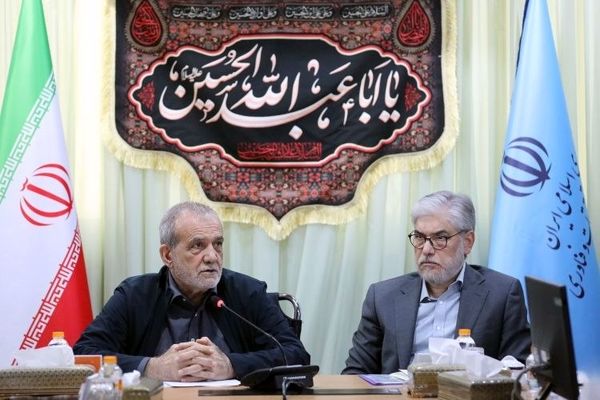 ظرفیت‌ها و زمینه‌های مشارکت دانشگاه‌ها برای حل مسائل اجرایی تشریح شد