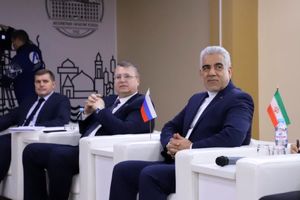 آموزش فارسی و روسی به عنوان زبان محور خزر مورد تاکید است