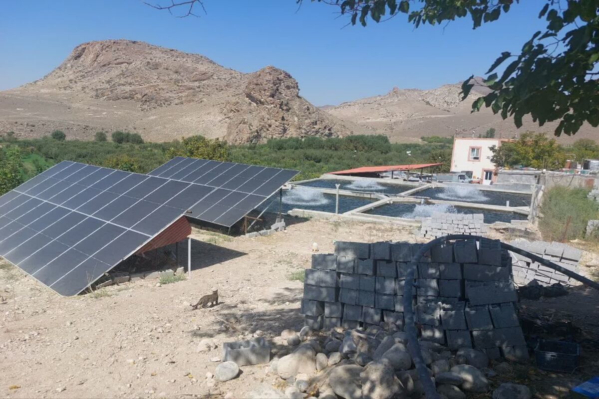 پنل خورشیدی
