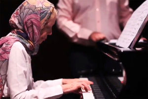 زرین‌پنجه موسیقیدان، آهنگساز و نوازنده پیانو دارفانی را وداع گفت