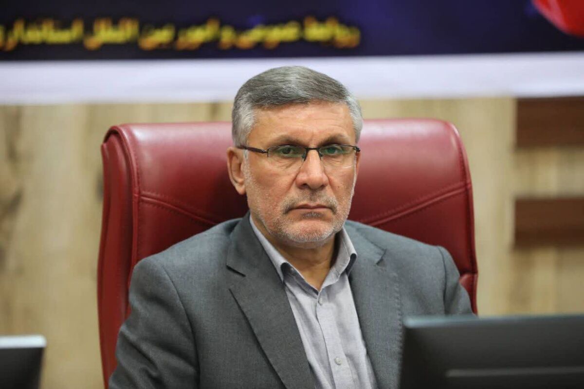 حسنی.