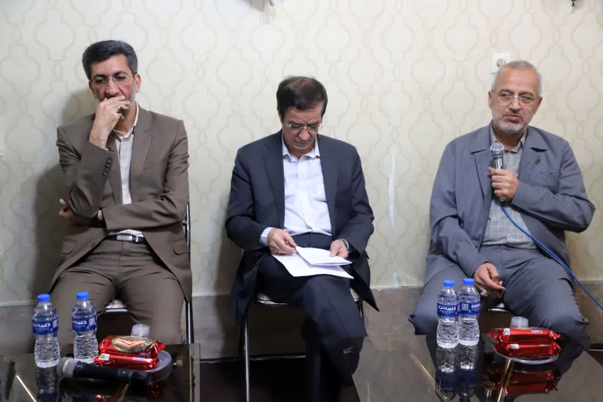 استاندار قم