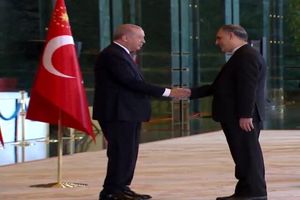 سفیر ایران در آنکارا روز ملی ترکیه را به اردوغان تبریک گفت