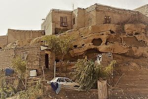 نوسازی و بهسازی محله چاهستانی‌ها با سرعت بیشتری انجام شود 