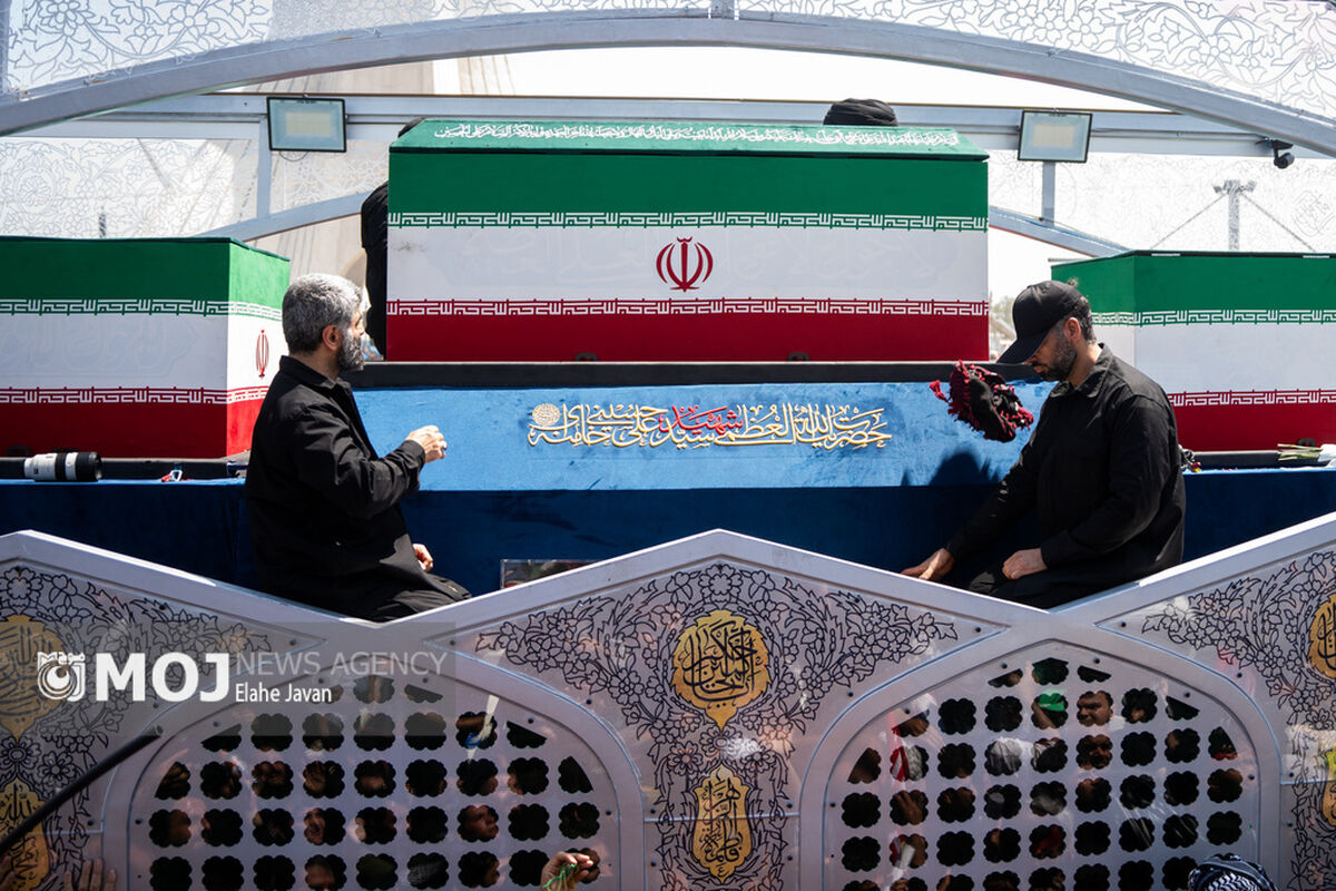 مراسم تشییع پیکر مطهر رهبر شهید انقلاب در تهران