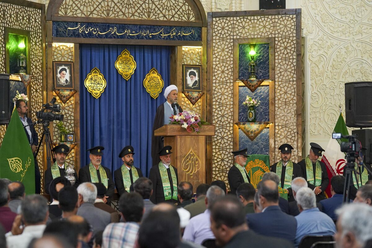 امام جمعه شیراز 