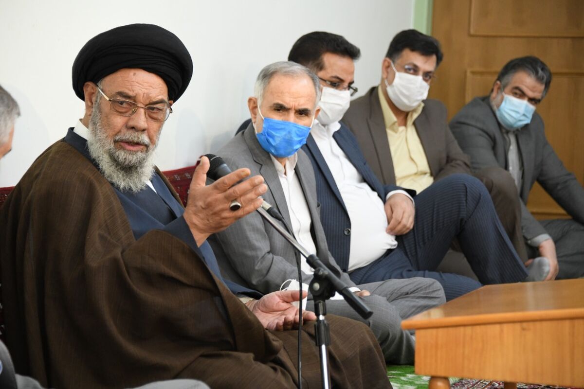 امام جمعه اصفهان