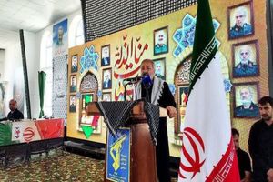 ملت ایران در تقابل جبهه حق و باطل مقتدرانه می‌ایستد