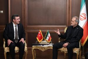 مناسبات میان ایران و ترکیه در مسیر توسعه قرار بگیرد