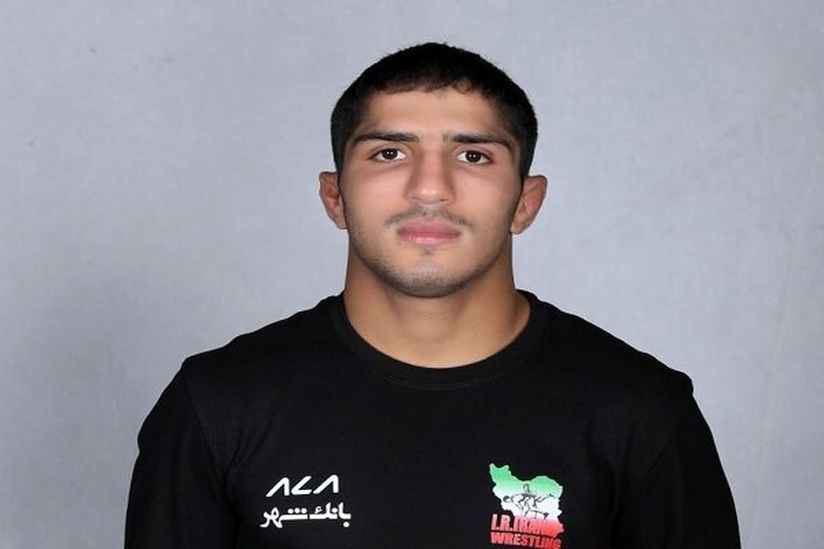 علی مومنی کشتی آزاد