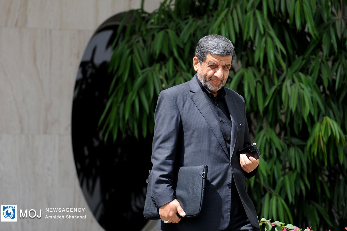 حاشیه جلسه هیئت دولت