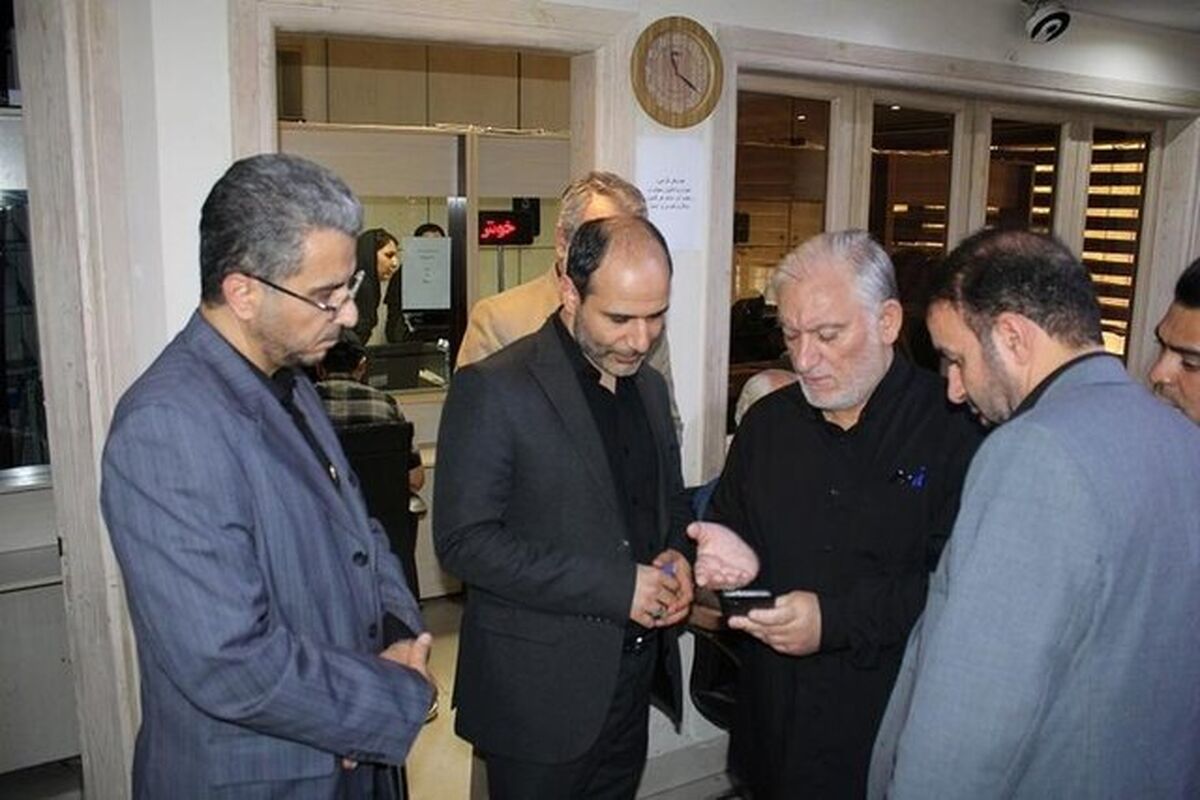 رئیس مرکز آمار و فناوری اطلاعات قوه قضائیه از دفاتر خدمات الکترونیک قضایی تهران بازدید کرد