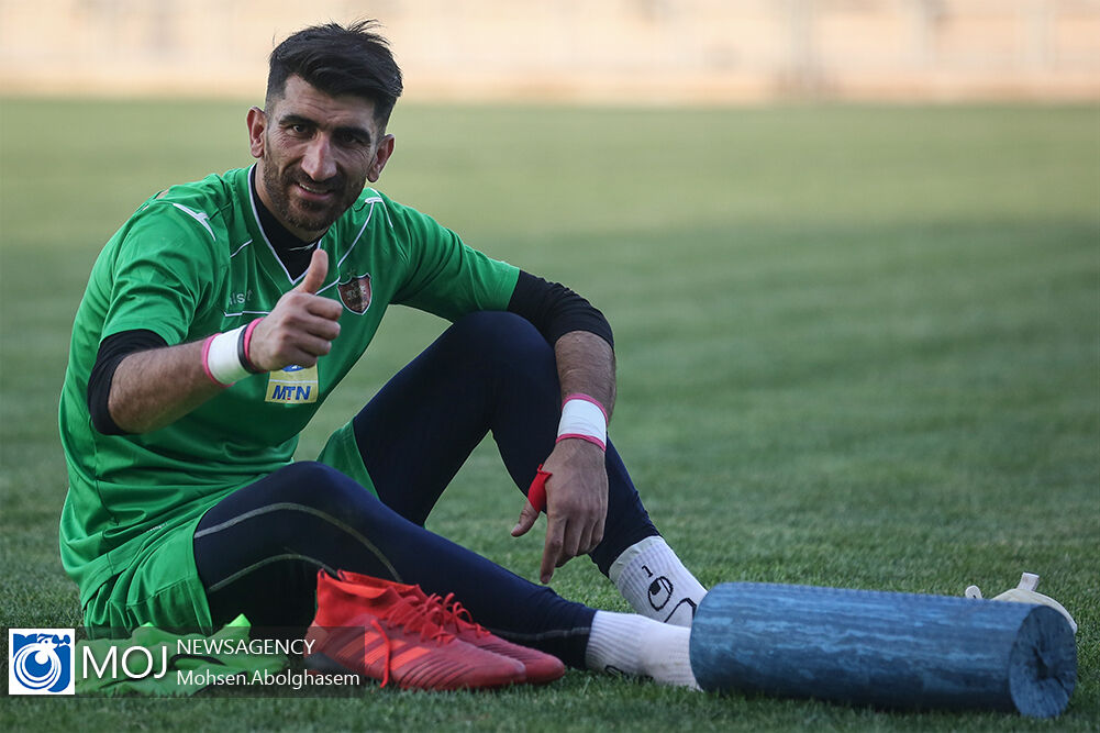 تمرین تیم فوتبال پرسپولیس - ۱۵ تیر ۱۳۹۸ / علیرضا بیرانوند بازیکن پرسپولیس