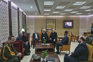 وزیر خارجه ایران وارد هند شد