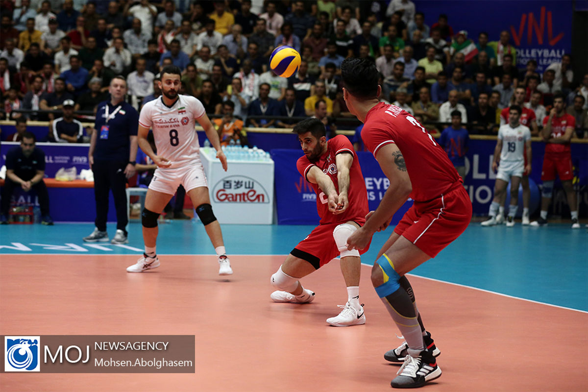 دیدار تیم های والیبال ایران و کانادا