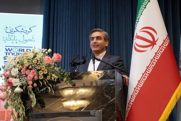 تقویت صنعت گردشگری بدون حضور بخش خصوصی ممکن نیست