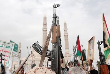 یمن از انجام دقیق عملیات علیه تجمعات نظامی سعودی در المخا خبر داد